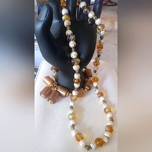 Pair vintage bracelet & necklace. Stunning!